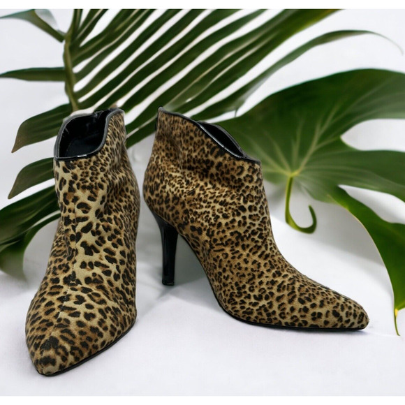 Carlos Santana Women's Ankle Boot Pizazz Bootie Animal Leopard Print 7M - Picture 1 of 11